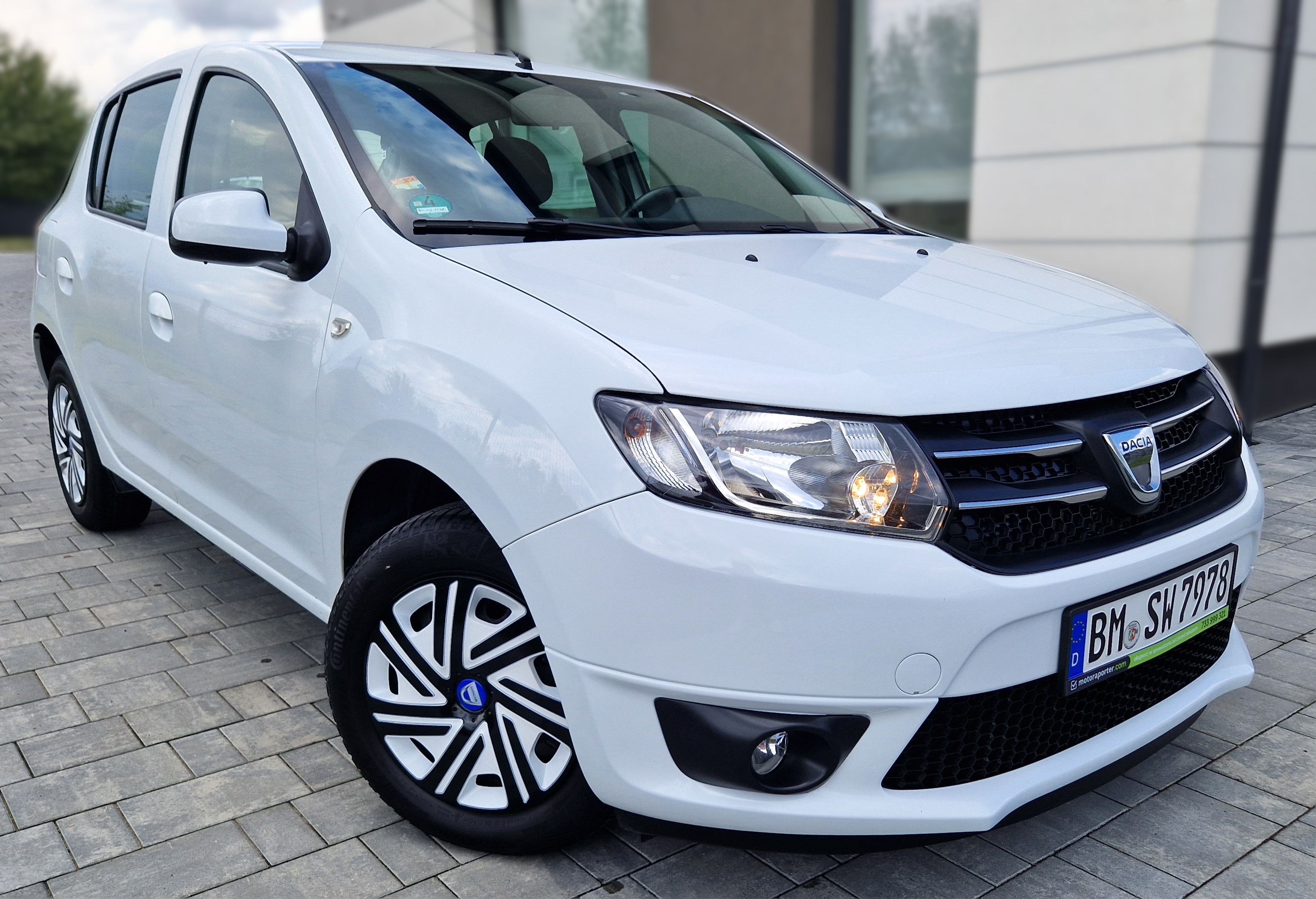 Zdjęcie - Dacia Sandero 2